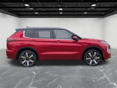 2025 Mitsubishi Outlander SEL