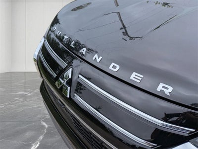 2025 Mitsubishi Outlander SEL