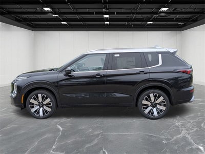 2025 Mitsubishi Outlander SEL