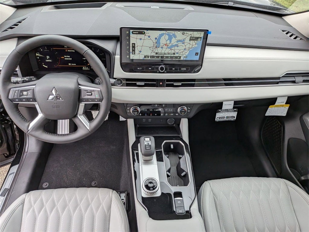 2025 Mitsubishi Outlander SEL