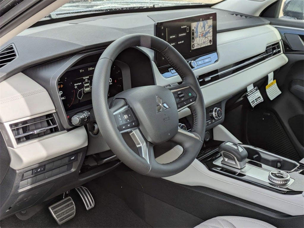 2025 Mitsubishi Outlander SEL