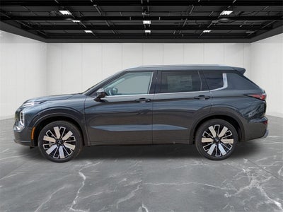2025 Mitsubishi Outlander SEL