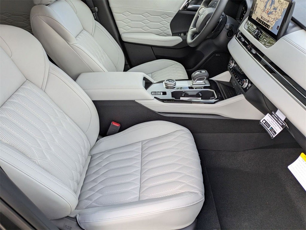 2025 Mitsubishi Outlander SEL