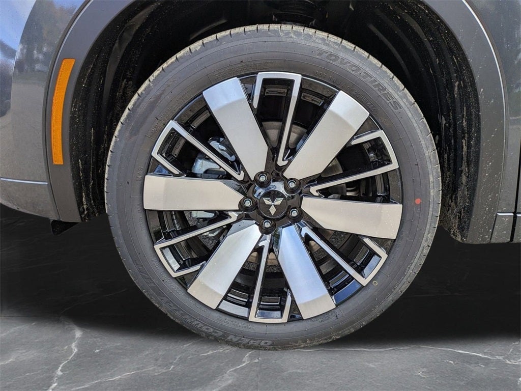 2025 Mitsubishi Outlander SEL