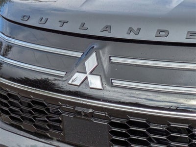 2025 Mitsubishi Outlander SEL