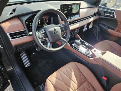 2025 Mitsubishi Outlander SEL