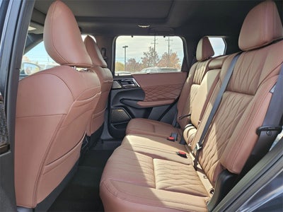 2025 Mitsubishi Outlander SEL