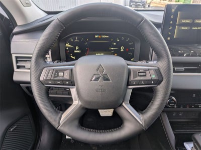 2026 Mitsubishi Outlander SEL