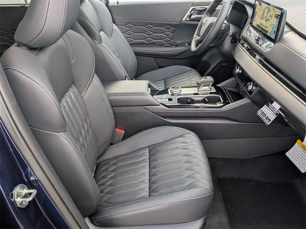 2026 Mitsubishi Outlander SEL