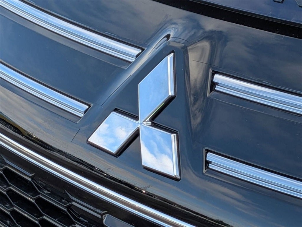 2026 Mitsubishi Outlander SEL