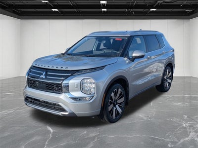 2026 Mitsubishi Outlander SEL