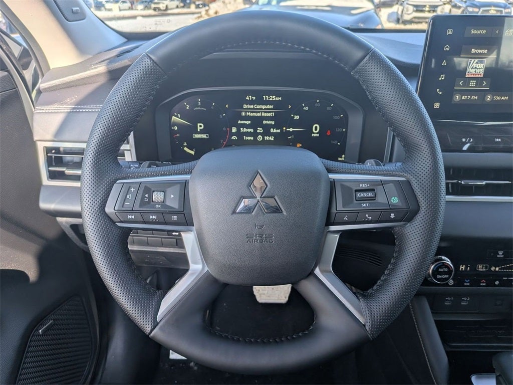 2026 Mitsubishi Outlander SEL
