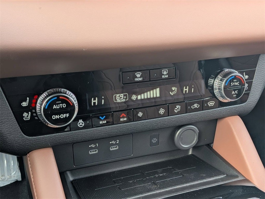 2026 Mitsubishi Outlander SEL