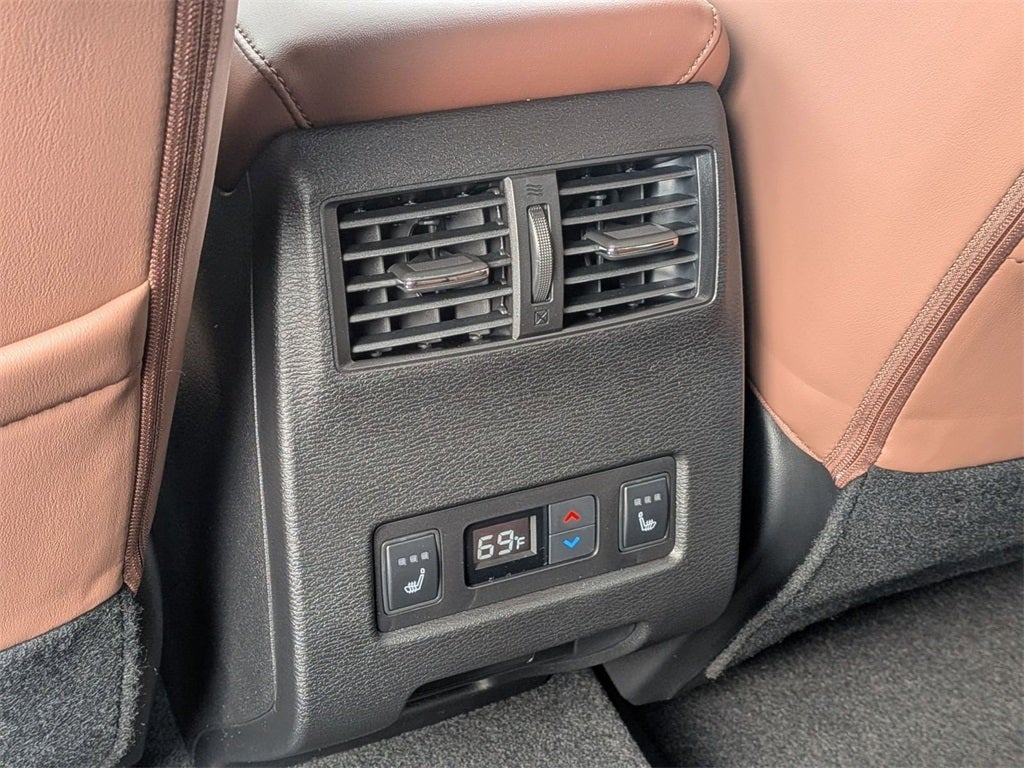 2026 Mitsubishi Outlander SEL