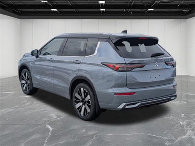 2026 Mitsubishi Outlander SEL