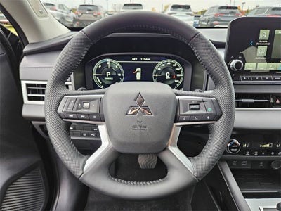 2025 Mitsubishi Outlander PHEV SE