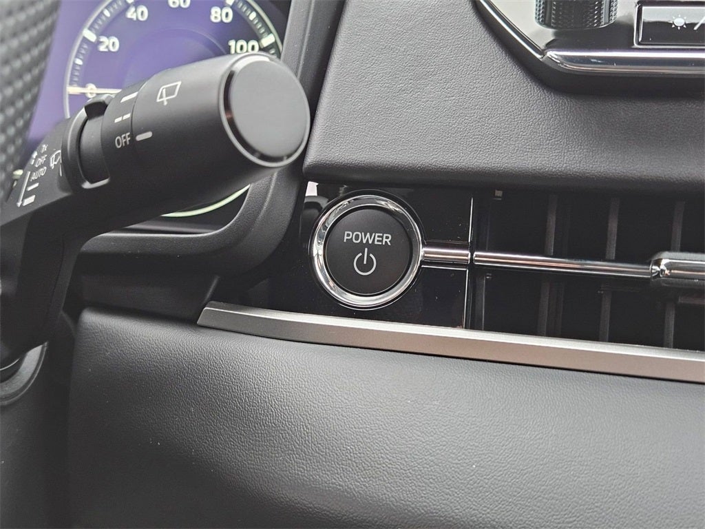 2025 Mitsubishi Outlander PHEV SE