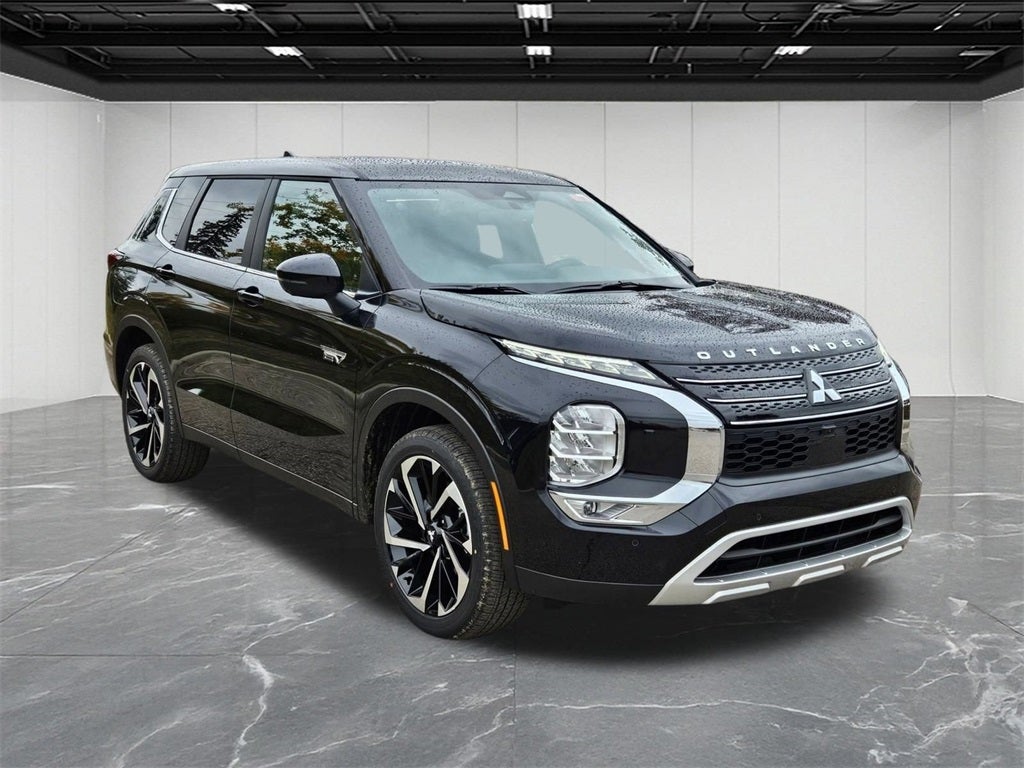 2025 Mitsubishi Outlander PHEV SE