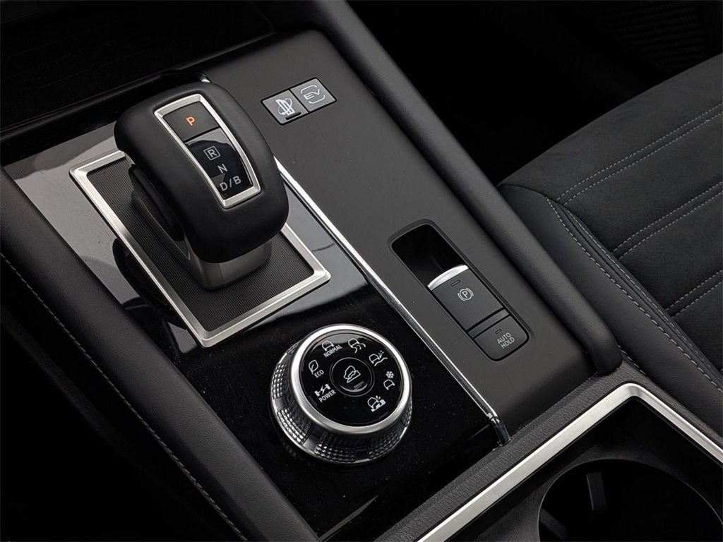 2025 Mitsubishi Outlander PHEV SE