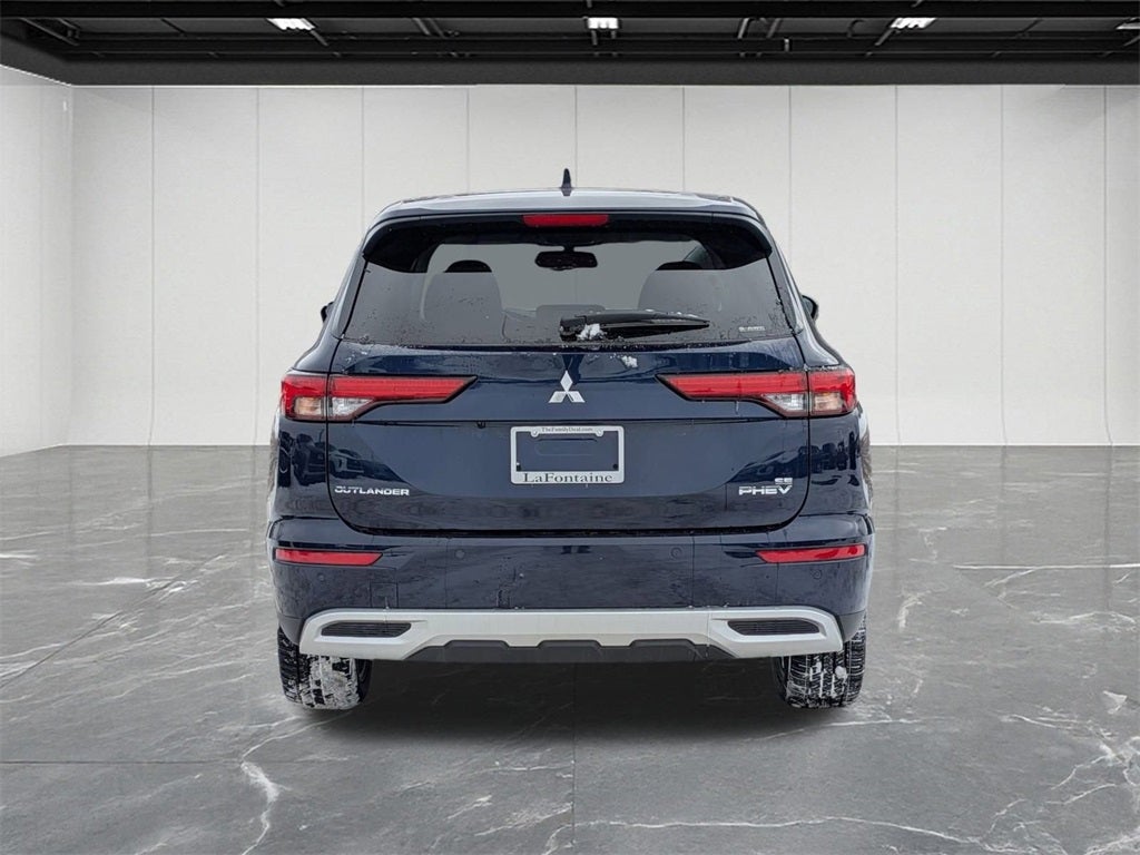 2025 Mitsubishi Outlander PHEV SE