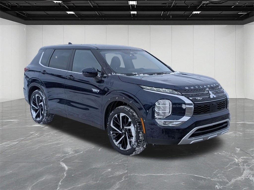 2025 Mitsubishi Outlander PHEV SE