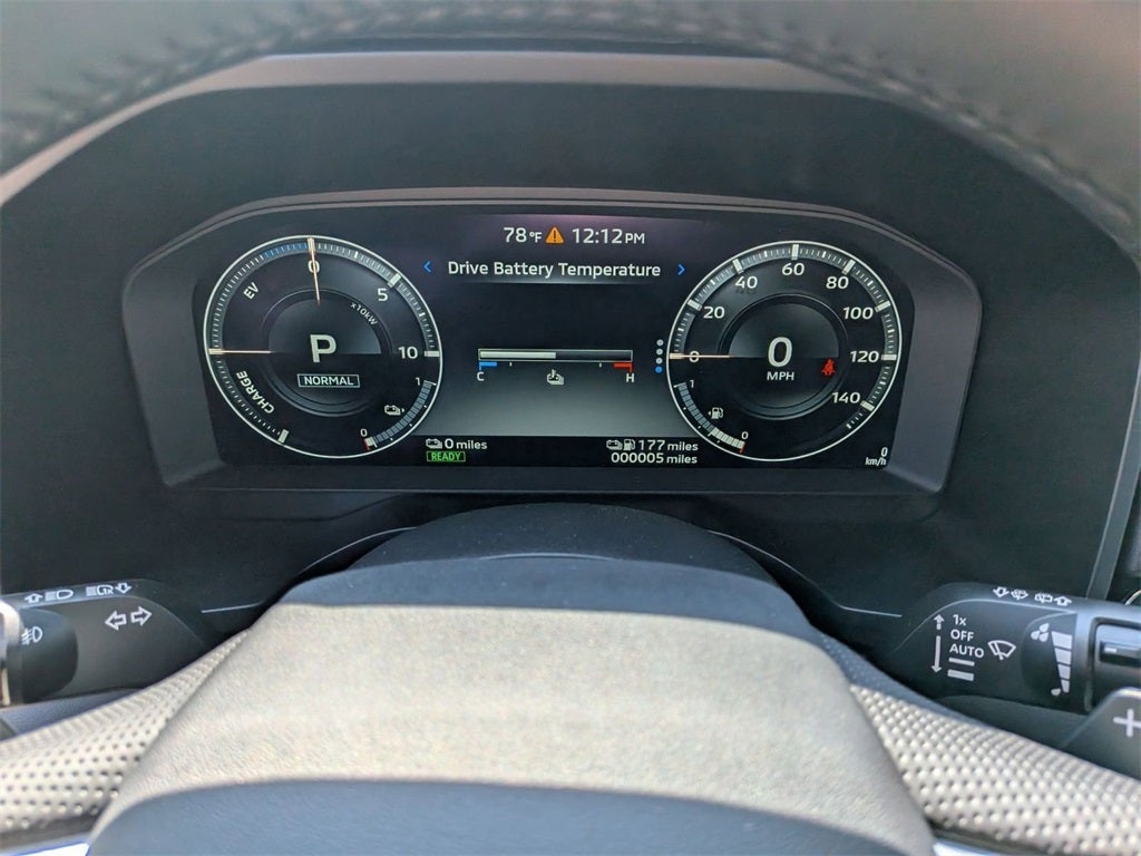 2025 Mitsubishi Outlander PHEV SE