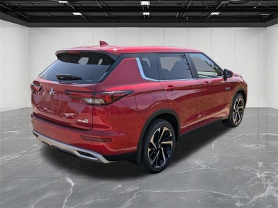 2025 Mitsubishi Outlander PHEV SE