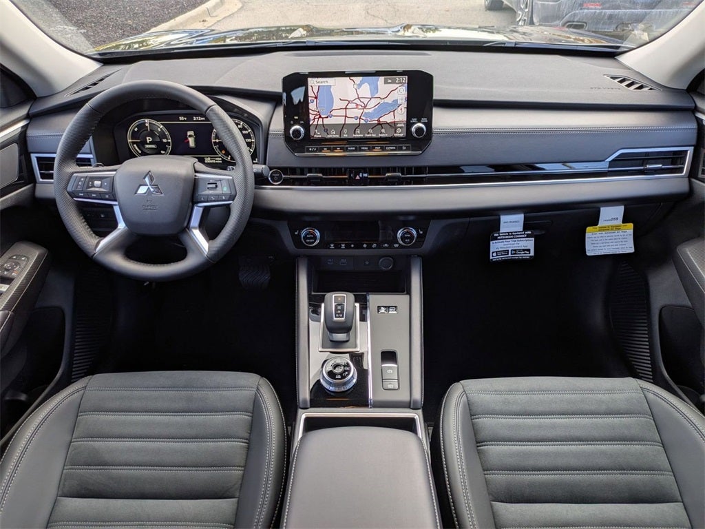 2025 Mitsubishi Outlander PHEV SE