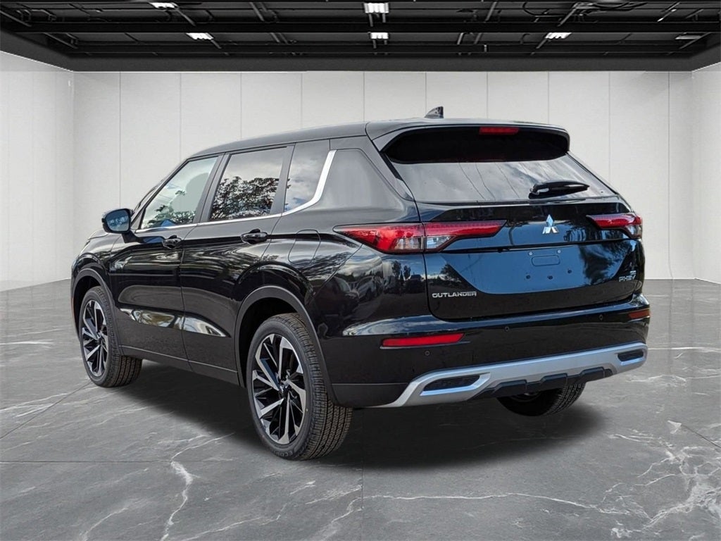 2025 Mitsubishi Outlander PHEV SE