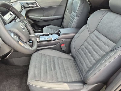 2026 Mitsubishi Outlander PHEV SE