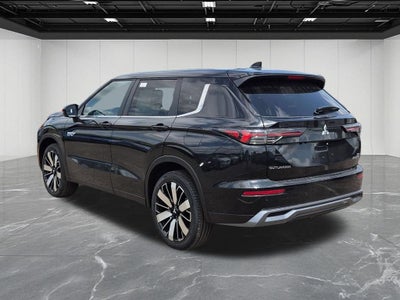 2026 Mitsubishi Outlander PHEV SE