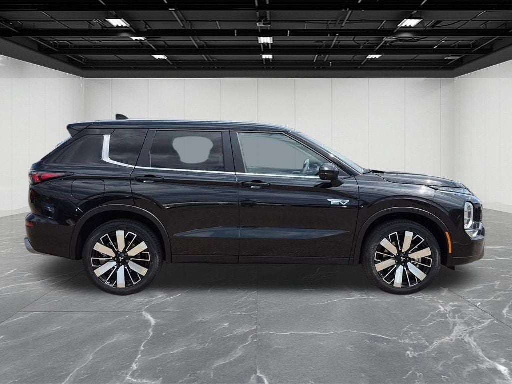 2026 Mitsubishi Outlander PHEV SE