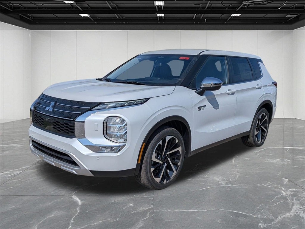 2025 Mitsubishi Outlander PHEV SE