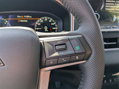 2025 Mitsubishi Outlander PHEV SE