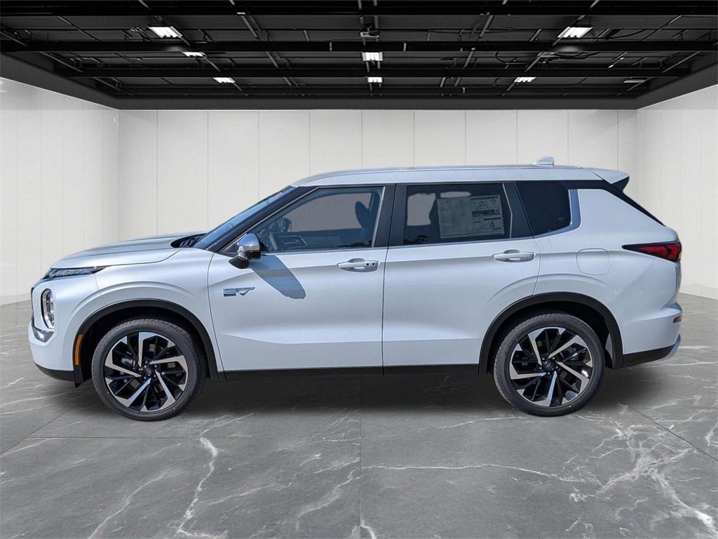 2025 Mitsubishi Outlander PHEV SE
