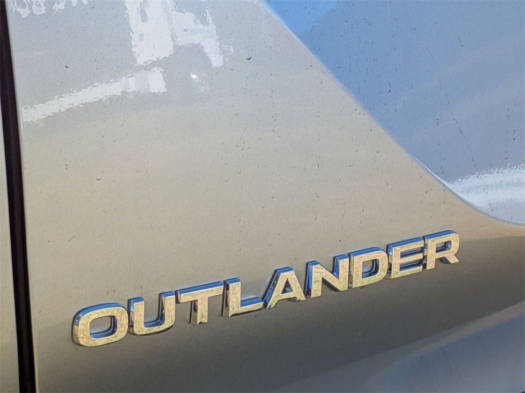 2025 Mitsubishi Outlander PHEV SEL Black Edition