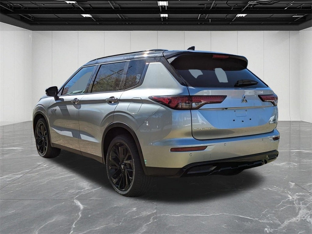 2025 Mitsubishi Outlander PHEV SEL Black Edition