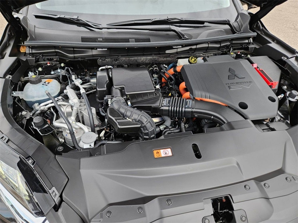 2025 Mitsubishi Outlander PHEV SEL