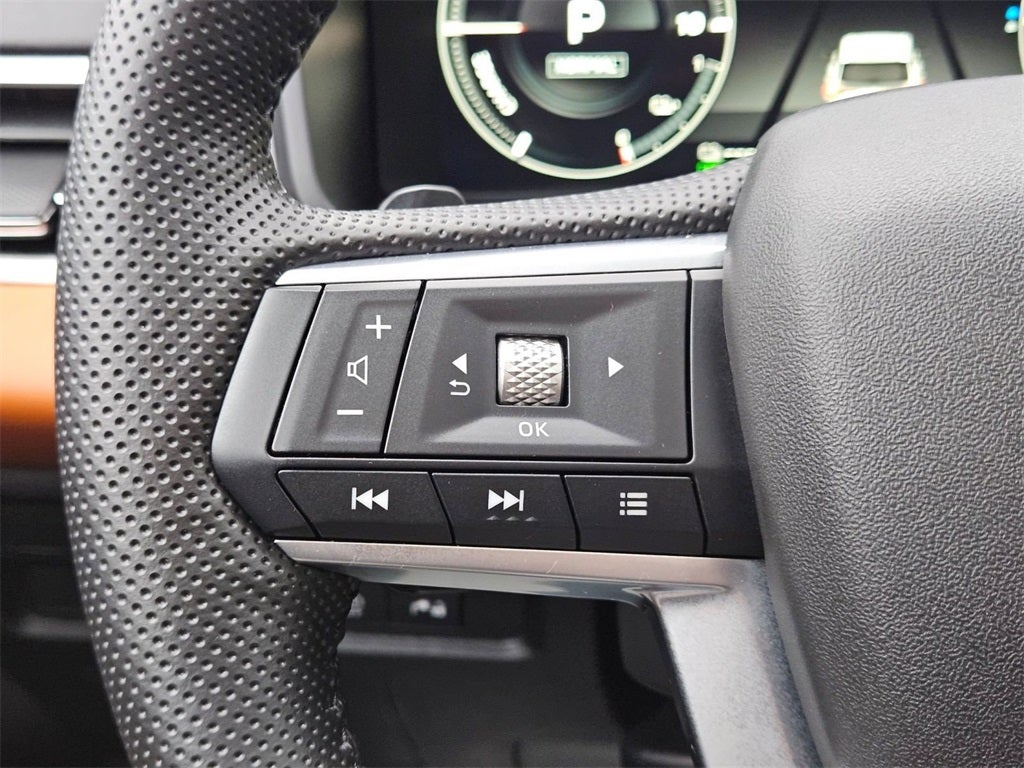 2025 Mitsubishi Outlander PHEV SEL