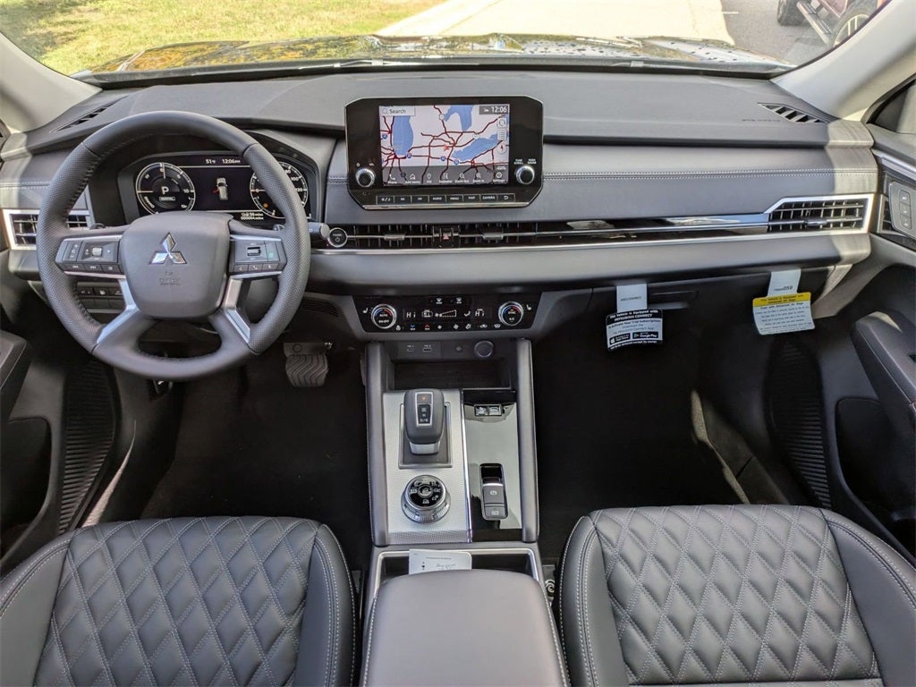 2025 Mitsubishi Outlander PHEV SEL