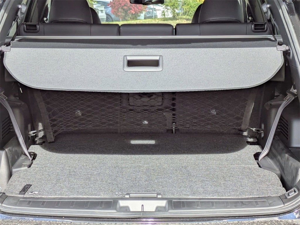 2025 Mitsubishi Outlander PHEV SEL