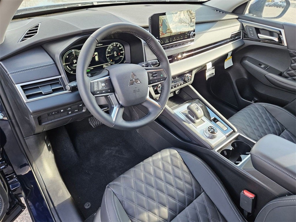 2025 Mitsubishi Outlander PHEV SEL