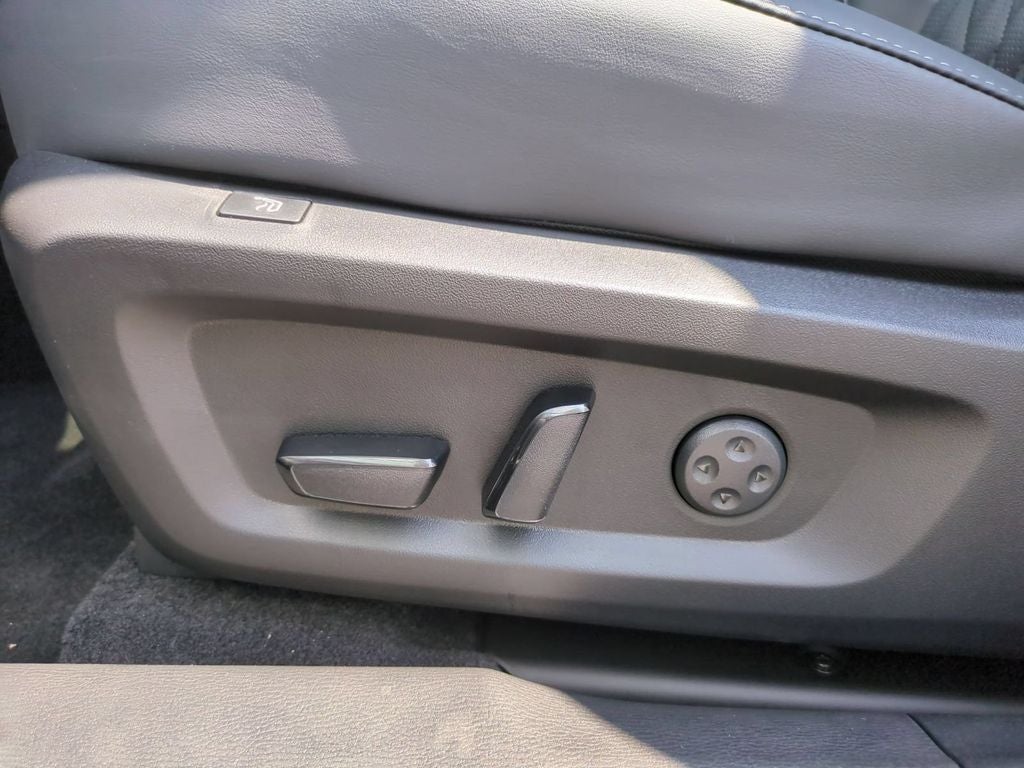 2026 Mitsubishi Outlander PHEV SEL BLACK EDITION
