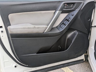 2015 Subaru Forester 2.5i