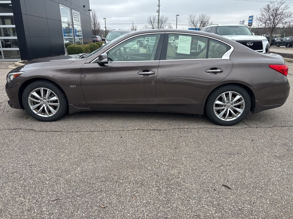 2017 INFINITI Q50 2.0t Premium