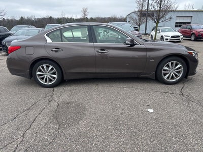 2017 INFINITI Q50 2.0t Premium