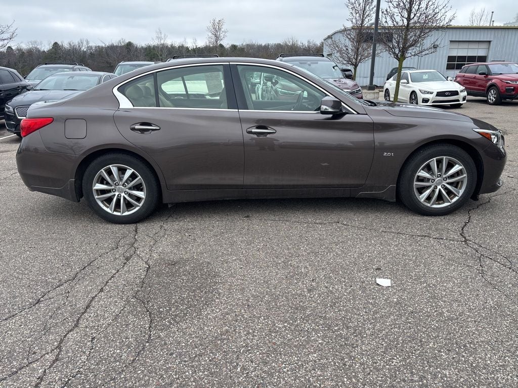 2017 INFINITI Q50 2.0t Premium
