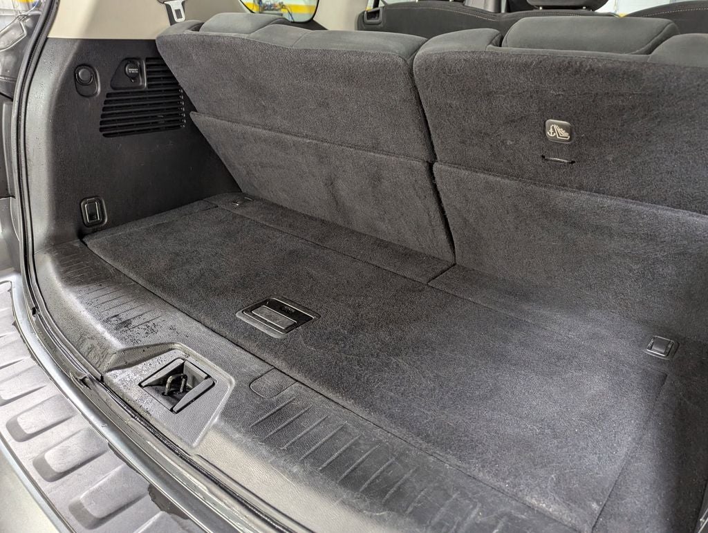 2020 Nissan Armada SV