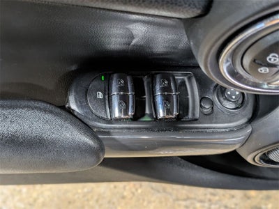 2017 MINI Hardtop 4 Door Cooper