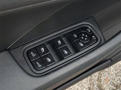 2018 Porsche Panamera 4